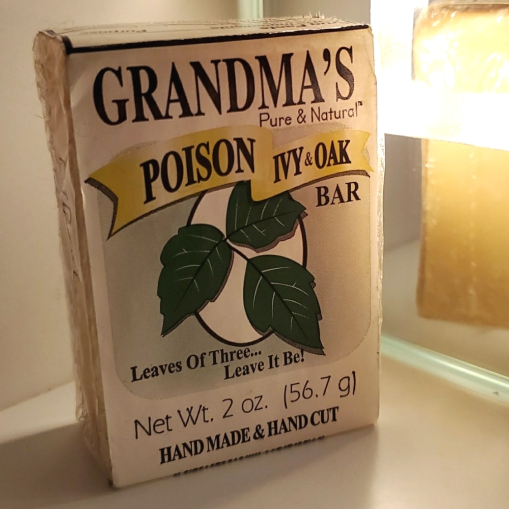 Grandma’s Pure & Natural Poison Ivy & Oak Bar 2 oz Handmade